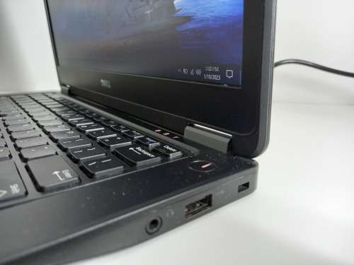 [FREE SHIPPING] i5 Dell Latitude E7450 | 500GB HDD | 4GB Ram | 2GB Graphics | Original Charger