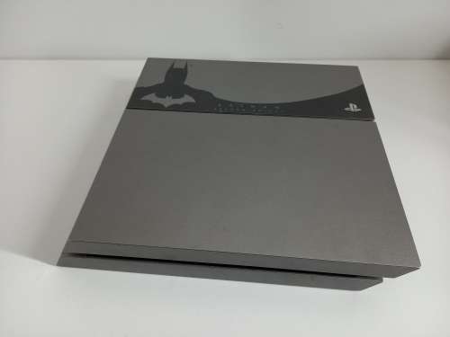 [FREE SHIPPING] Limited Edition 1TB PS4 Console | Batman Arkham Knight Edition | Retails: R12877