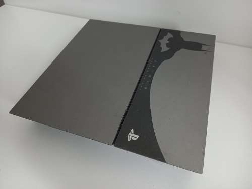 [FREE SHIPPING] Limited Edition 1TB PS4 Console | Batman Arkham Knight Edition | Retails: R12877