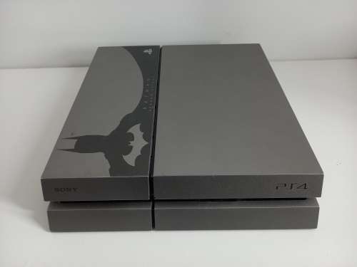 [FREE SHIPPING] Limited Edition 1TB PS4 Console | Batman Arkham Knight Edition | Retails: R12877