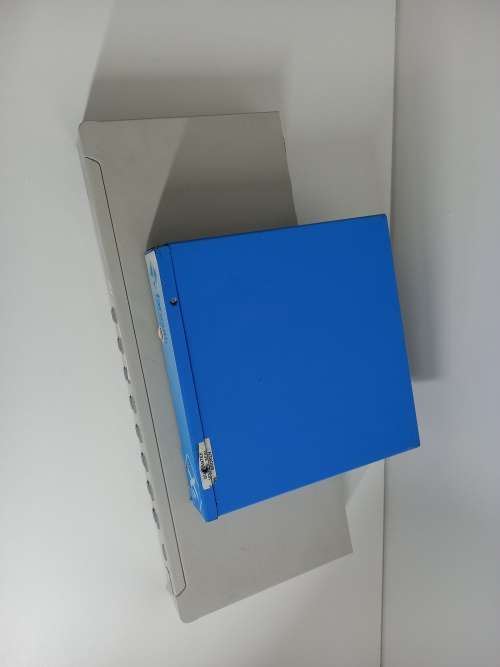 Farsouth Network Switch/PBX & 9 Port Mouse And Keyboard Hub | Even If It Sells For R10, It Must Go!!