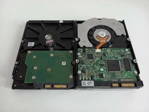 500GB Hard Drives | 2 x 500GB Hard Drives | Seagate & Hitachi | Windows 10 Pro | Desktop Drives