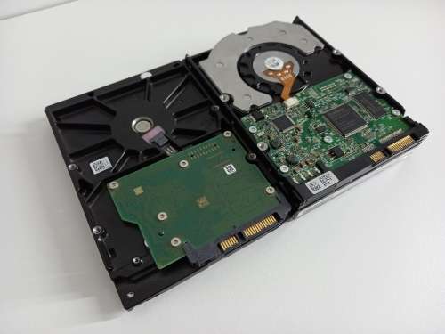 500GB Hard Drives | 2 x 500GB Hard Drives | Seagate & Hitachi | Windows 10 Pro | Desktop Drives