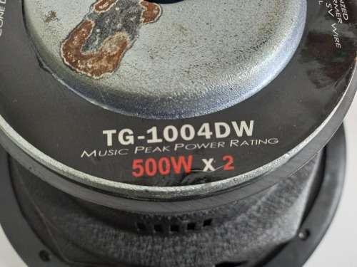 10-inch Targa TG-1004DW Subwoofer 5000w & Solid Wooden Box [Retail: R2000]