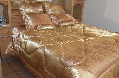 Comforter set - Golden 7 Piece - Queen Size Comforter Set