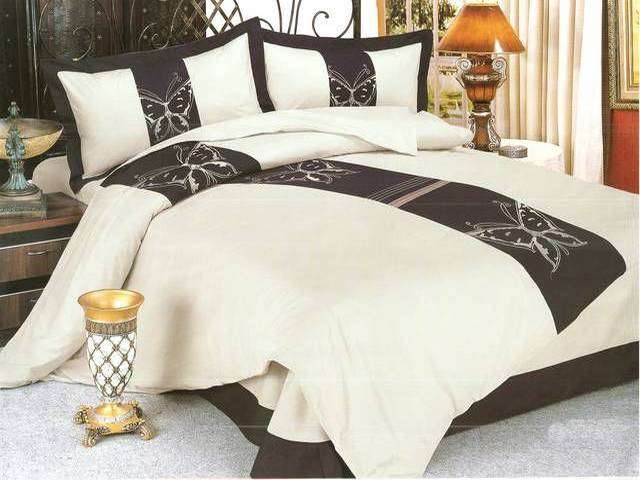 Brown and White Imported 6 Piece Quality Bed Linen - Double bed- Duvet Set