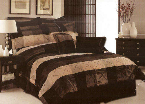 MAGIC CUBE 8 - PIECE COMFORTER SET - QUEEN SIZE - BLACK AND GREY