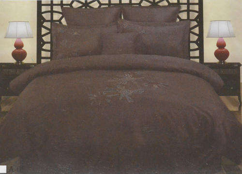 MIDLAND EMBROIDERY 7 PIECE COMFORTER SET - QUEEN SIZE - BROWN