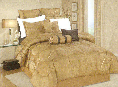 CIRCLE LINE - 9 PIECE COMFORTER SET - QUEEN SIZE - GOLDEN