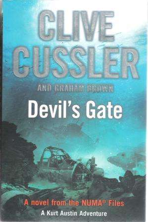 Clive Cussler-Devil's Gate (Large soft cover)