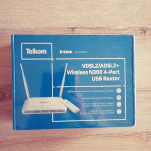 TelkomWireless N300 4 Port USB Router (3G Dongle included)