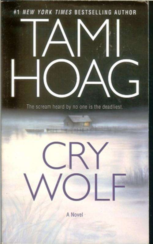 Tami Hoag-Cry Wolf (Soft Cover)