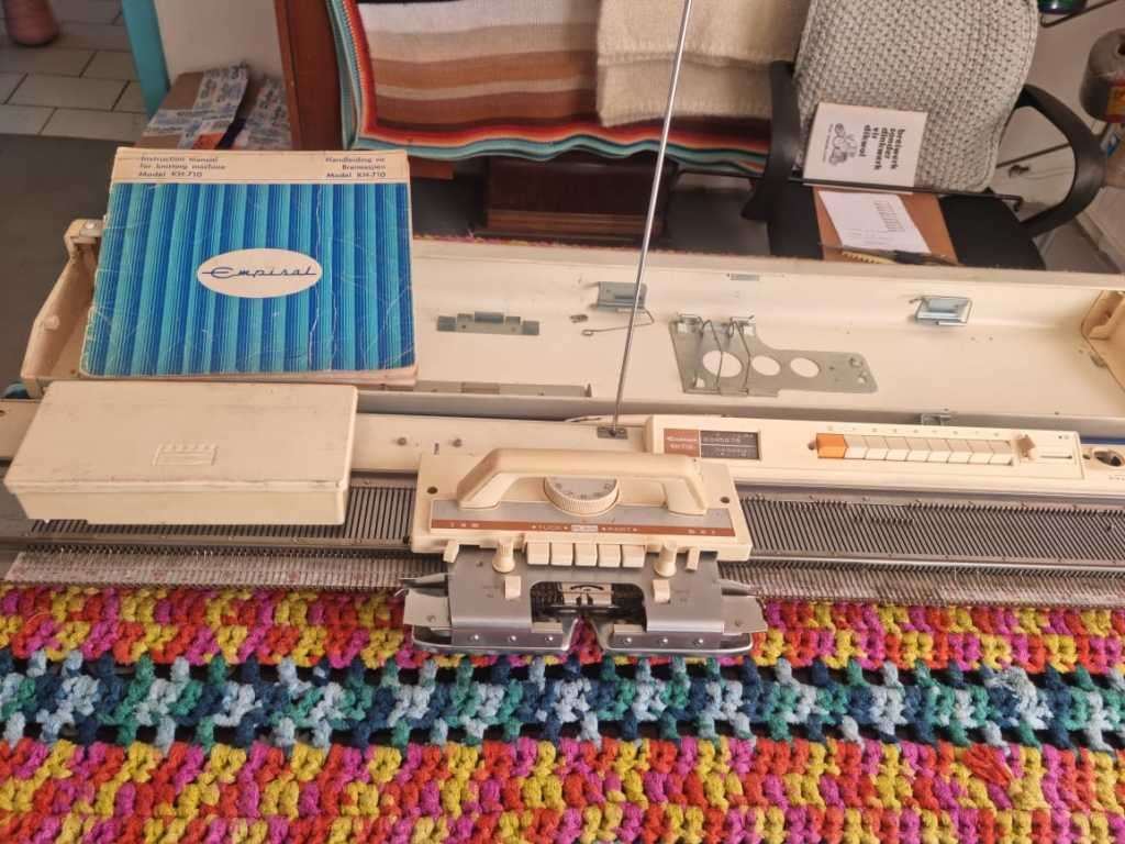 Empisal KH710 - KNITTER ONLY - SINGLE FLAT BED