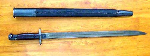 World War 1 Sanderson 1907  with Scabbard - War factory re-furbished