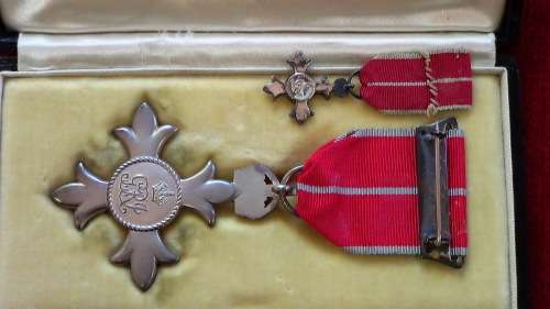 Original Military Sterling Silver M.B.E. with Sterling Silver Miniature in Original Case of issue