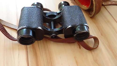 WW 2 Binoculars relic ( poor condition looks like a battlefield pick-up)