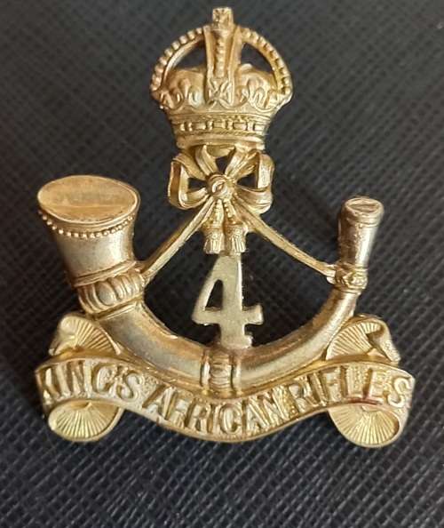 SCARCE 4th Kings African slouch/Hat badge (Uganda) 1902 -