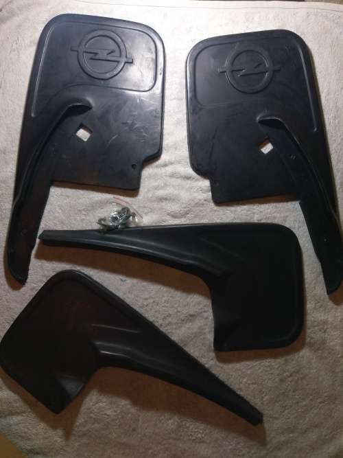 OPEL KADETTE MUDFLAPS