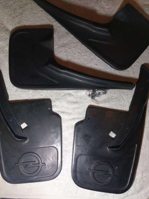 OPEL KADETTE MUDFLAPS