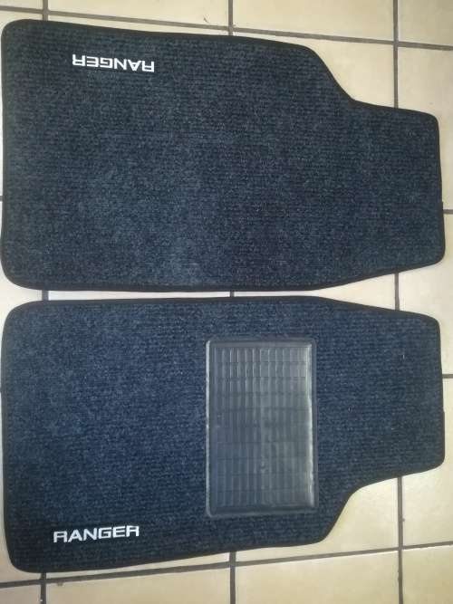 FORD RANGER SERIES RIBBED FLOOR MAT 4 PIECE UNIVERSAL FIT