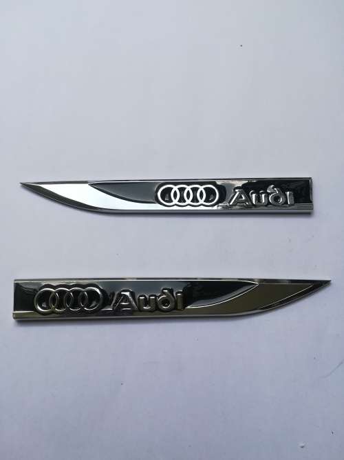 2 x Audi Emblems Badge 3D Car Sticker Side Metal Knife Type Fender For Audi