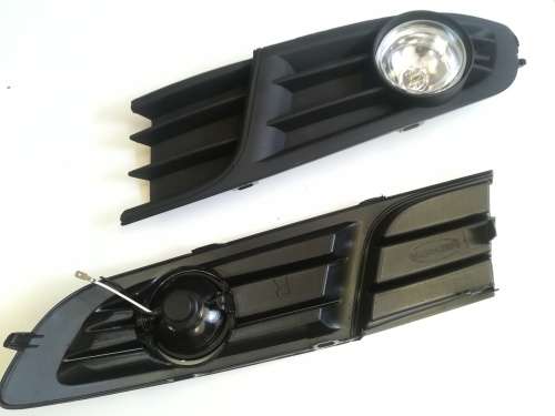 V.W Polo Vivo  Foglight Set With Covers 2010-2013