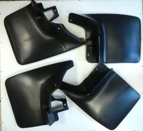 NISSAN NP300 HARDBODY 2002+ MUDFLAP SET