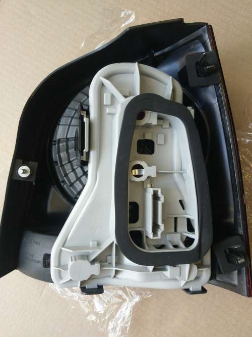 VW POLO 2005-2010 HATCHBACK TAIL LIGHT UNIT - RIGHT SIDE