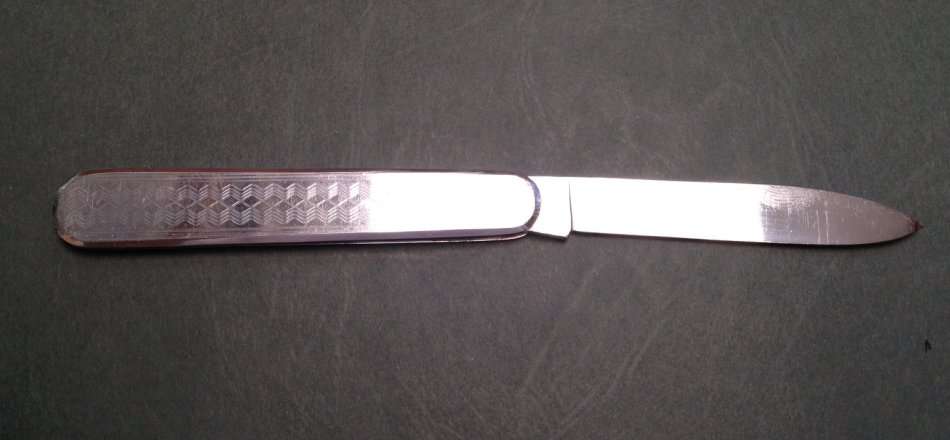 Stainless steel Triangolo pocket knife
