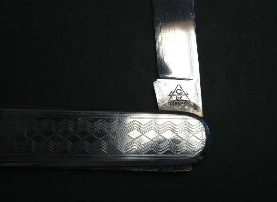 Stainless steel Triangolo pocket knife