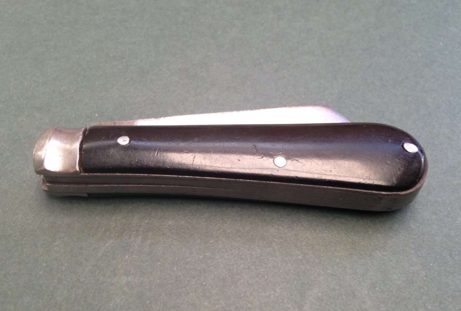 Vintage Joseph Rodgers & Sons pocket knife, Sheffield, England.