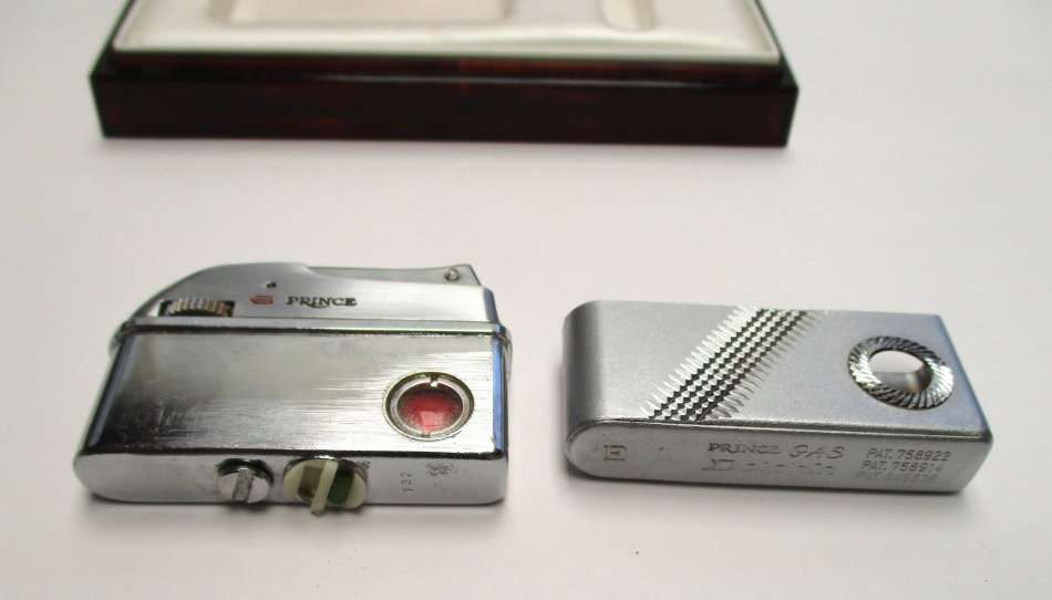 Boxed Prince Dolphin Gas Lighter