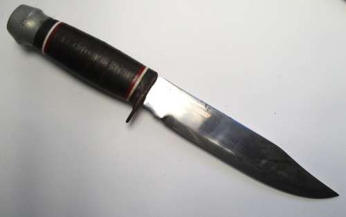 Fixed blade knife with sheath