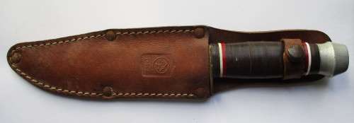 Fixed blade knife with sheath