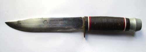 Fixed blade knife with sheath