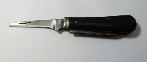 Vintage Joseph Rodgers two blade pocket knife made in Sheffield, England