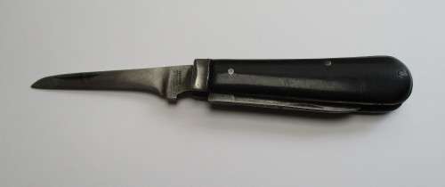 Vintage Joseph Rodgers two blade pocket knife made in Sheffield, England