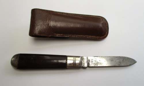 Vintage Richards (Lamppost) Pocket Knife in pouch -- Victoria Falls -- Sheffield, England