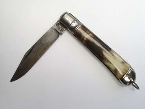Vintage Richards Lamp Post pocket knife made in Sheffield, England.