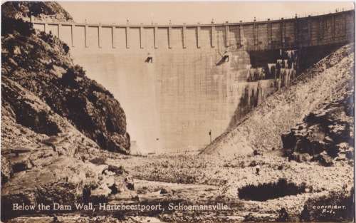 Vintage Post card, Schoemansville Hartebeespoort Dam, Below the Dam Wall. SAPSCO Real Photo Jhb.