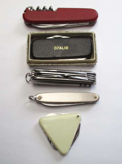 Pocket knife lot