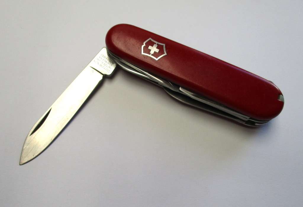 Discontinued Swiss Army / Victorinox Climber 84mm pocket knife