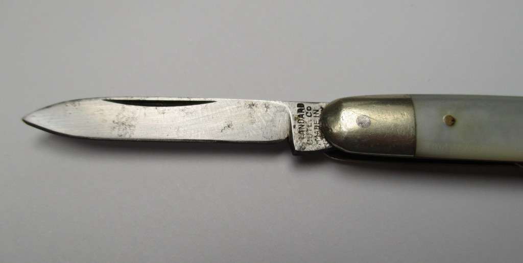 Antique / Vintage Mother of Pearl Pocket knife - Standard Cutlery Co., Germany