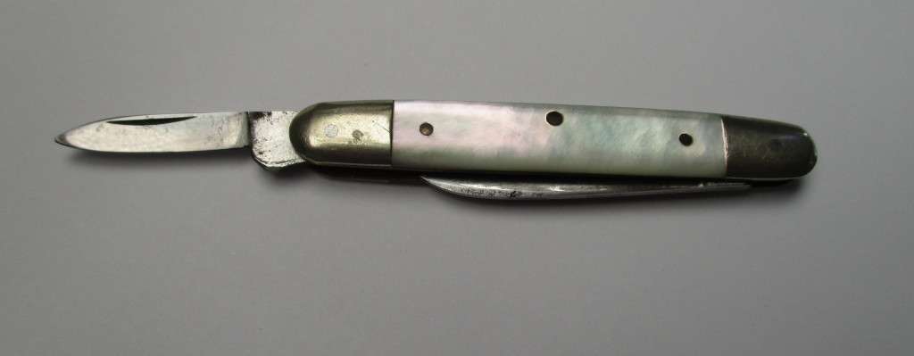 Antique / Vintage Mother of Pearl Pocket knife - Standard Cutlery Co., Germany