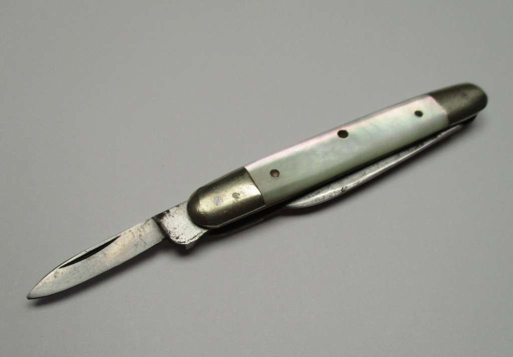 Antique / Vintage Mother of Pearl Pocket knife - Standard Cutlery Co., Germany
