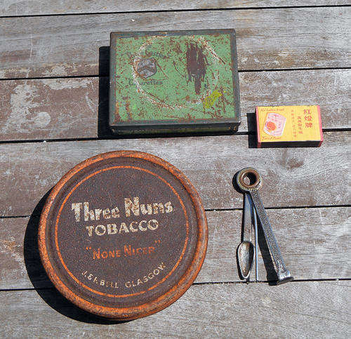 Mixed vintage Lot- Smoking/tobacco related