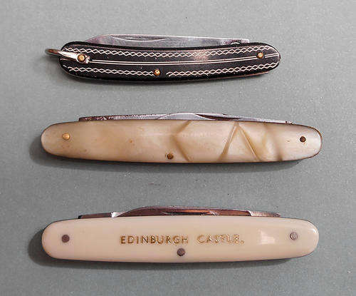 Pocket knife lot - 3 vintage pocket knives