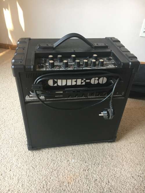 Roland Cube-60 Guitar Combo Amp