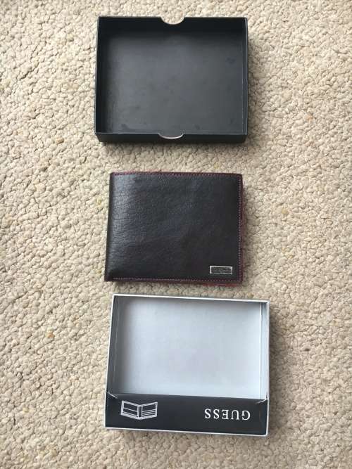 Guess Wallet