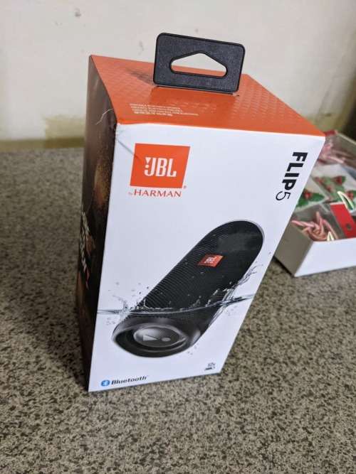 JBL FLIP 5 Waterproof Bluetooth Speaker